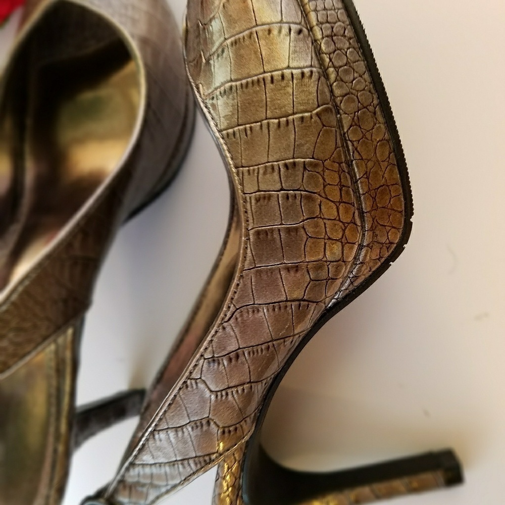 Solanz Etorina Grey Croc Pattern Platform Slingback Heels Size 7 Gray 4” High